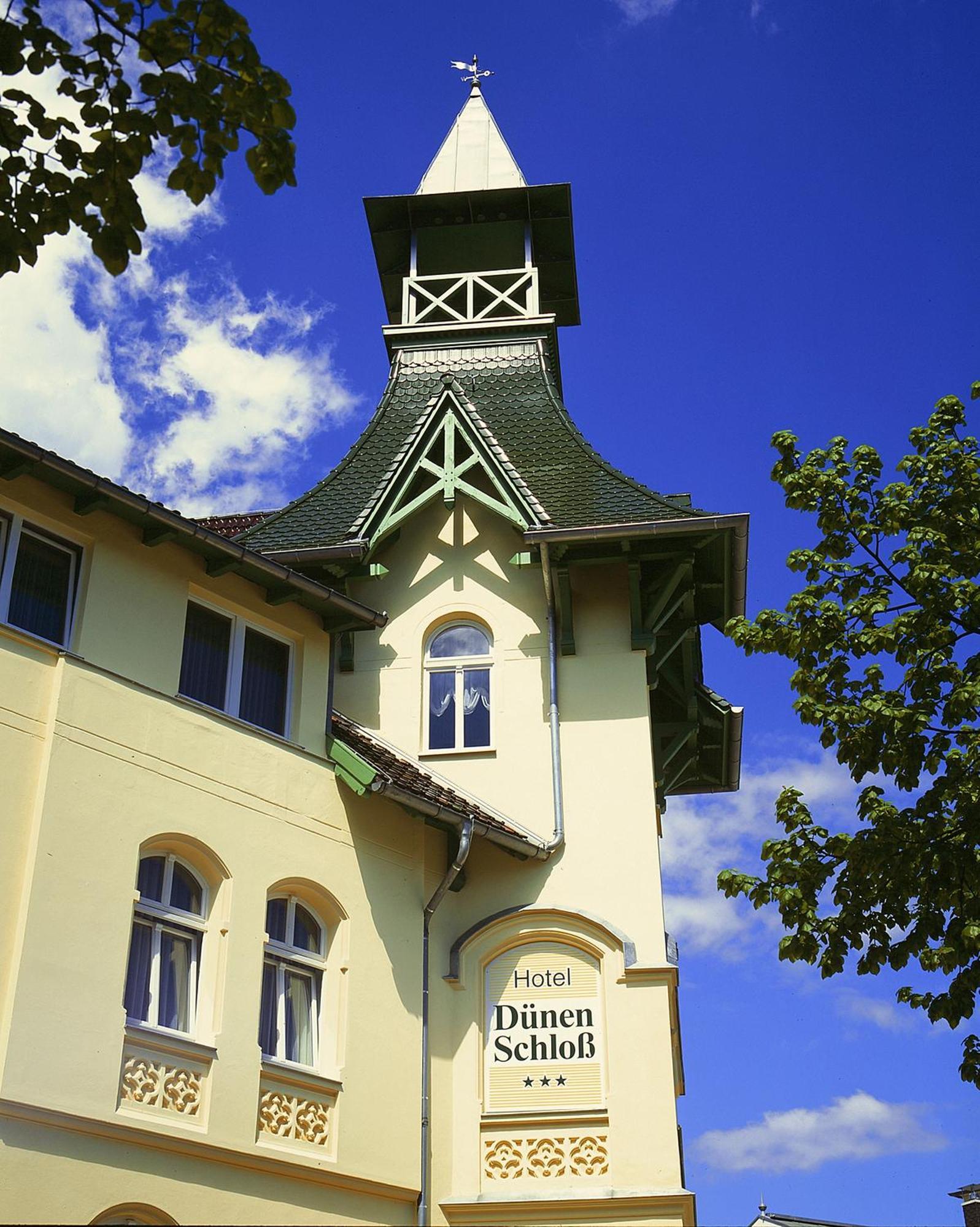 Hotel Duenenschloss Mit Private Spa Зиновиц Екстериор снимка