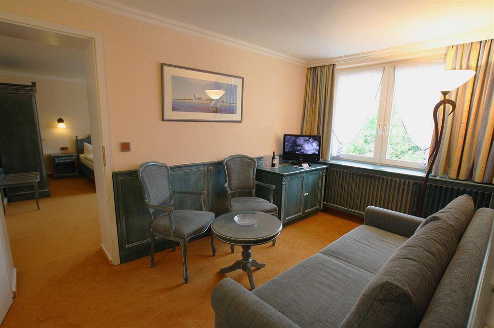 Hotel Duenenschloss Mit Private Spa Зиновиц Екстериор снимка