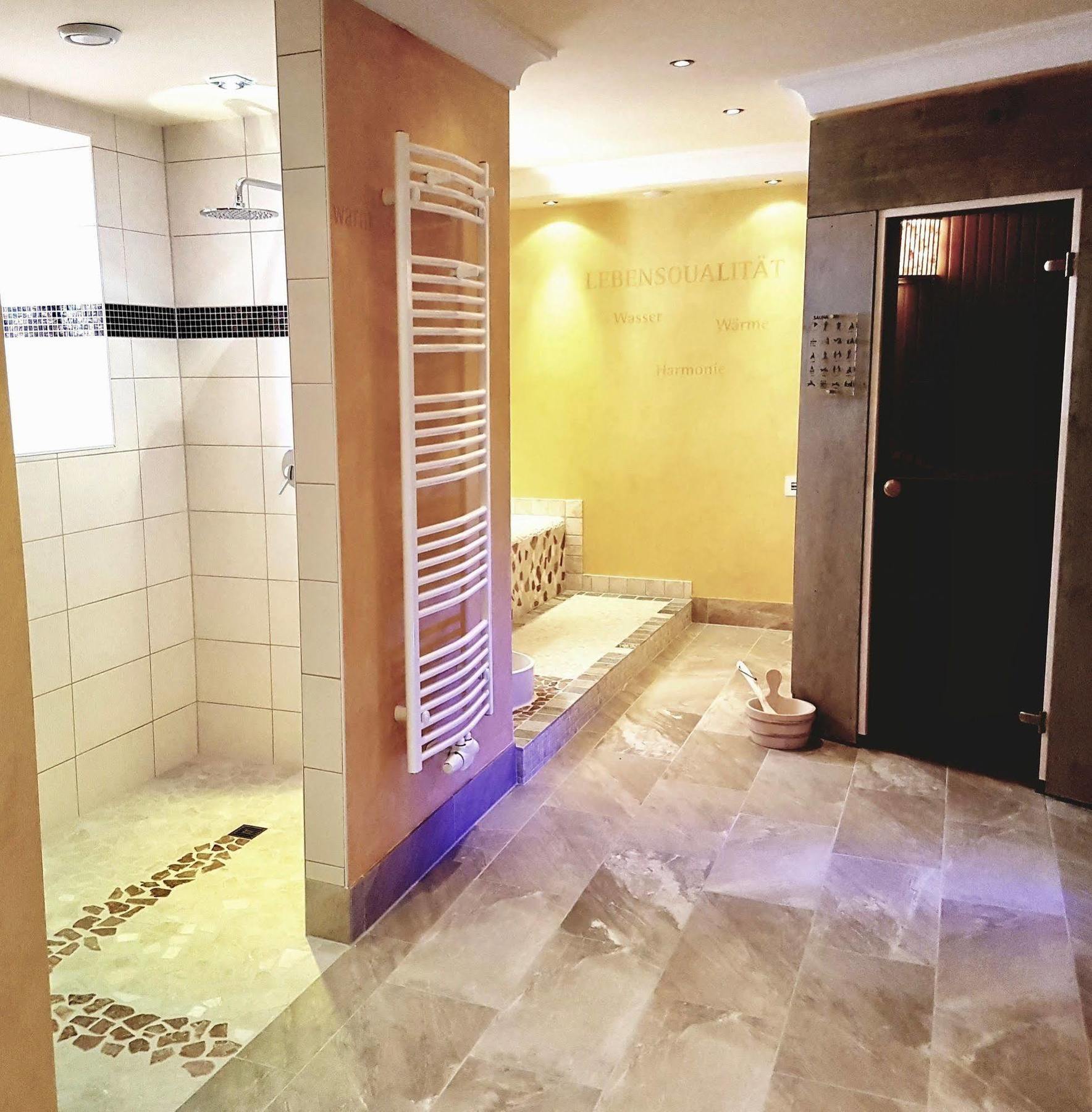 Hotel Duenenschloss Mit Private Spa Зиновиц Екстериор снимка