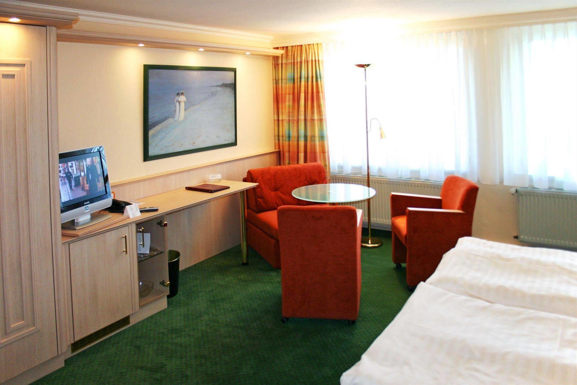 Hotel Duenenschloss Mit Private Spa Зиновиц Екстериор снимка